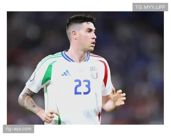 恰尔汗奥卢技术闪耀助球队迎战赛季挑战表现抢眼 恰尔汗奥卢技术闪耀助球队迎战赛季挑战表现抢眼