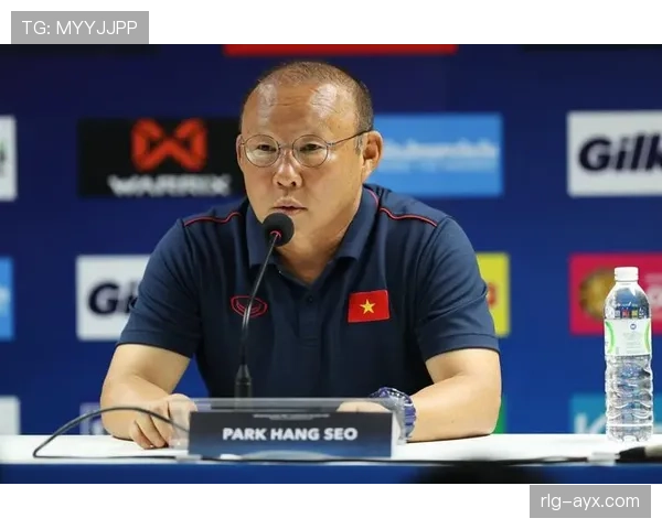 弗赖堡主帅战术革新显成效,球队战力飙升新赛季前景可期 弗赖堡主帅战术革新显成效,球队战力飙升新赛季前景可期