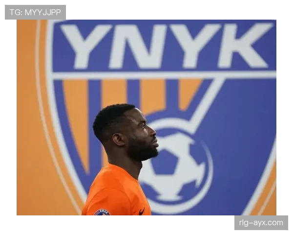 恩里克战术揭秘：重塑现代足球攻防平衡，率队表现惊艳