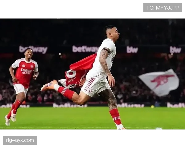 拉希姆·斯特林状态回暖,关键进球助球队重燃争冠希望 拉希姆·斯特林状态回暖,关键进球助球队重燃争冠希望