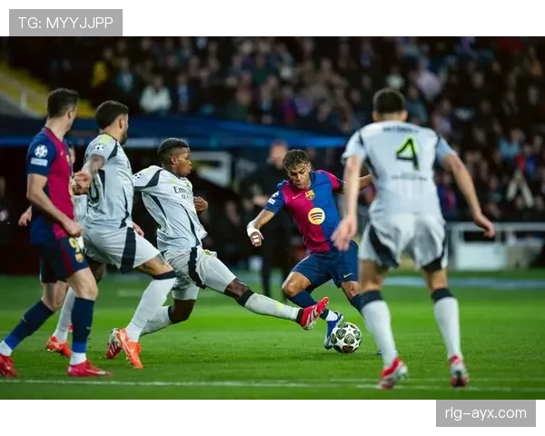 西甲新赛季揭幕战点燃激情，豪门对决引爆球迷期待